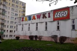 B & M Toys. Jończyk B.