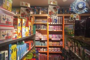 Branded Outlet (salon z zabawkami)