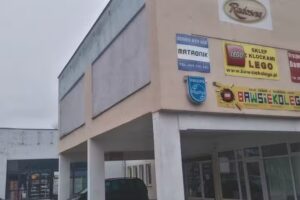 BRICK POINT – Bawsiekolego