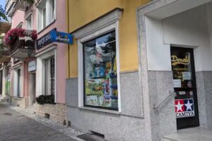 Sklep wielobranżowy „Donald”