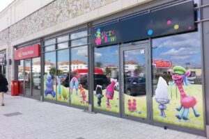 Sklep z zabawkami – Uczy i Bawi Plac Vogla