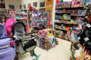 ŚWIAT ZABAWEK URWIS