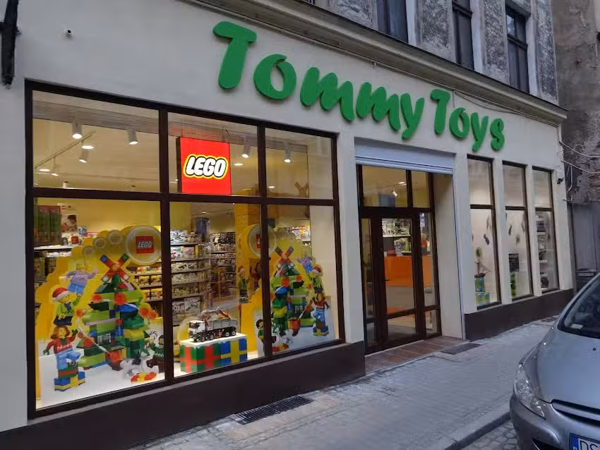 Tommy Toys