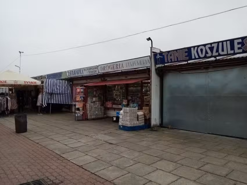 Zabawki i artykuły techniczne i przemysłowe